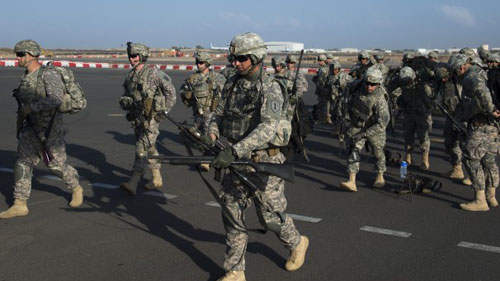 Binh sĩ Mỹ được triển khai tới Nam Sudan để sơ tán công dân và bảo vệ các cơ sở của Mỹ  ở quốc gia 2 tuổi này.